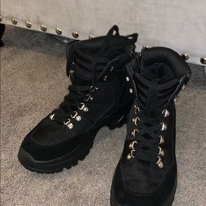 Steve Madden Boots